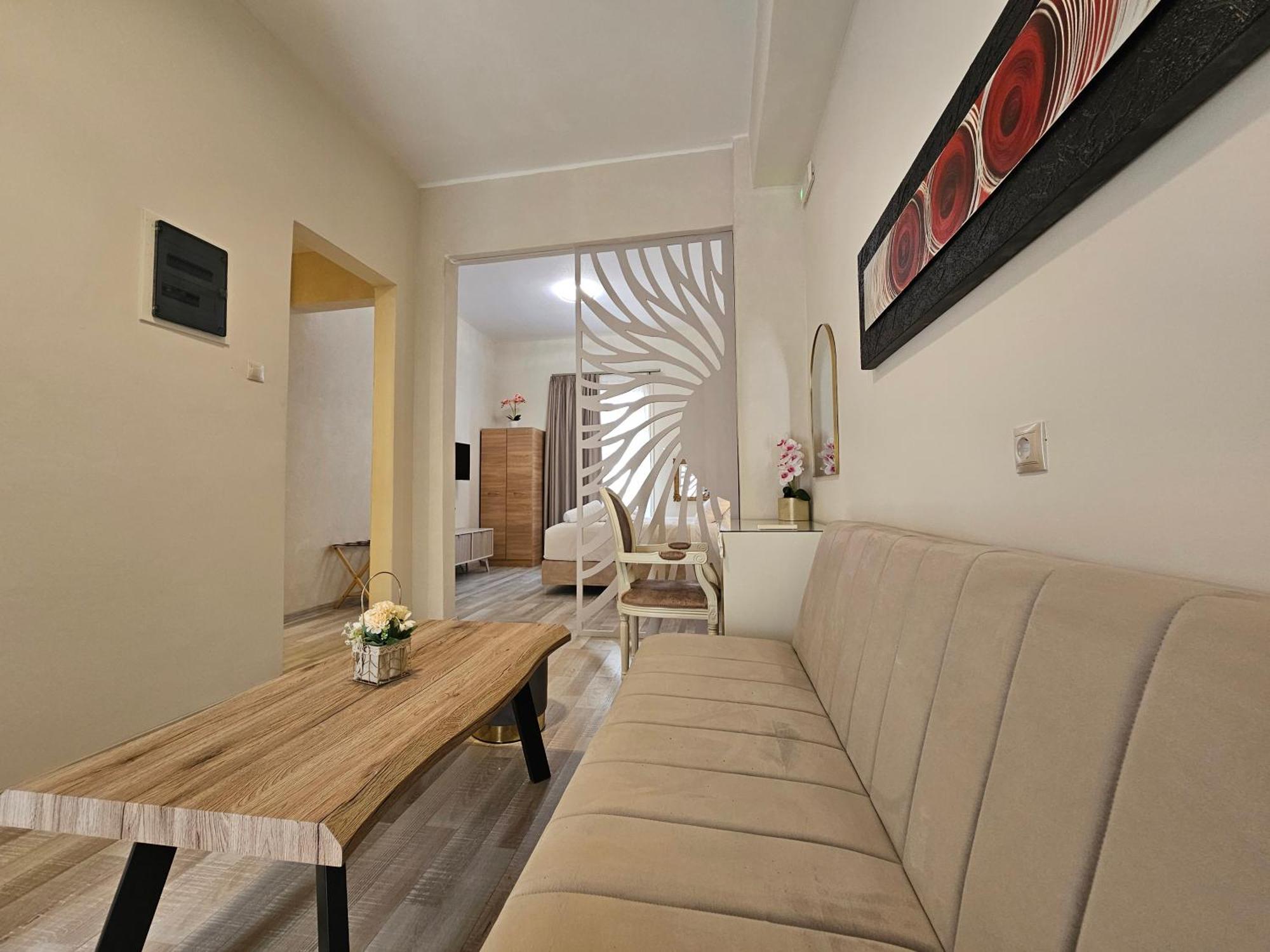 Golden City Center Suites Rhodes City Eksteriør bilde