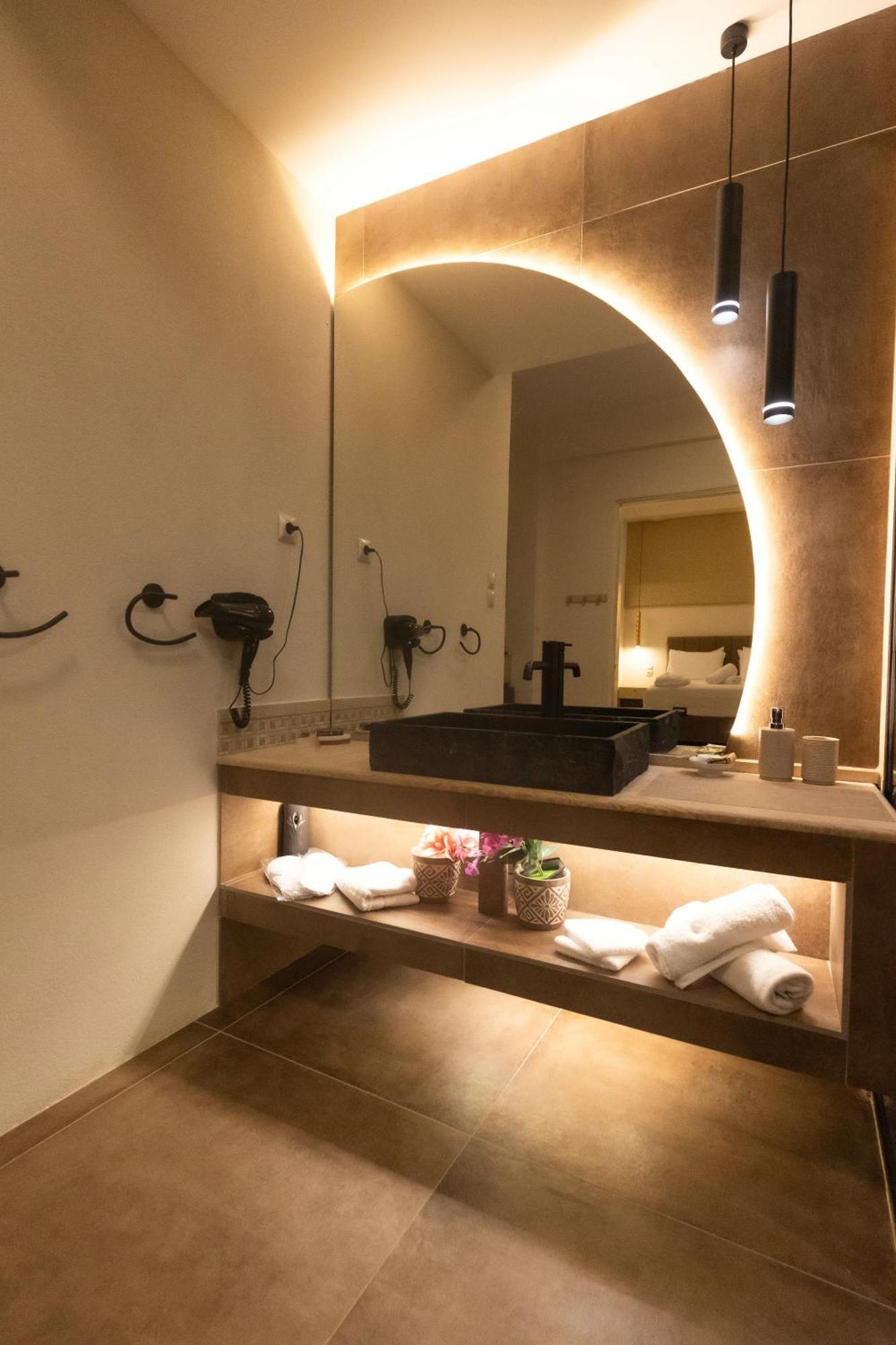 Golden City Center Suites Rhodes City Eksteriør bilde