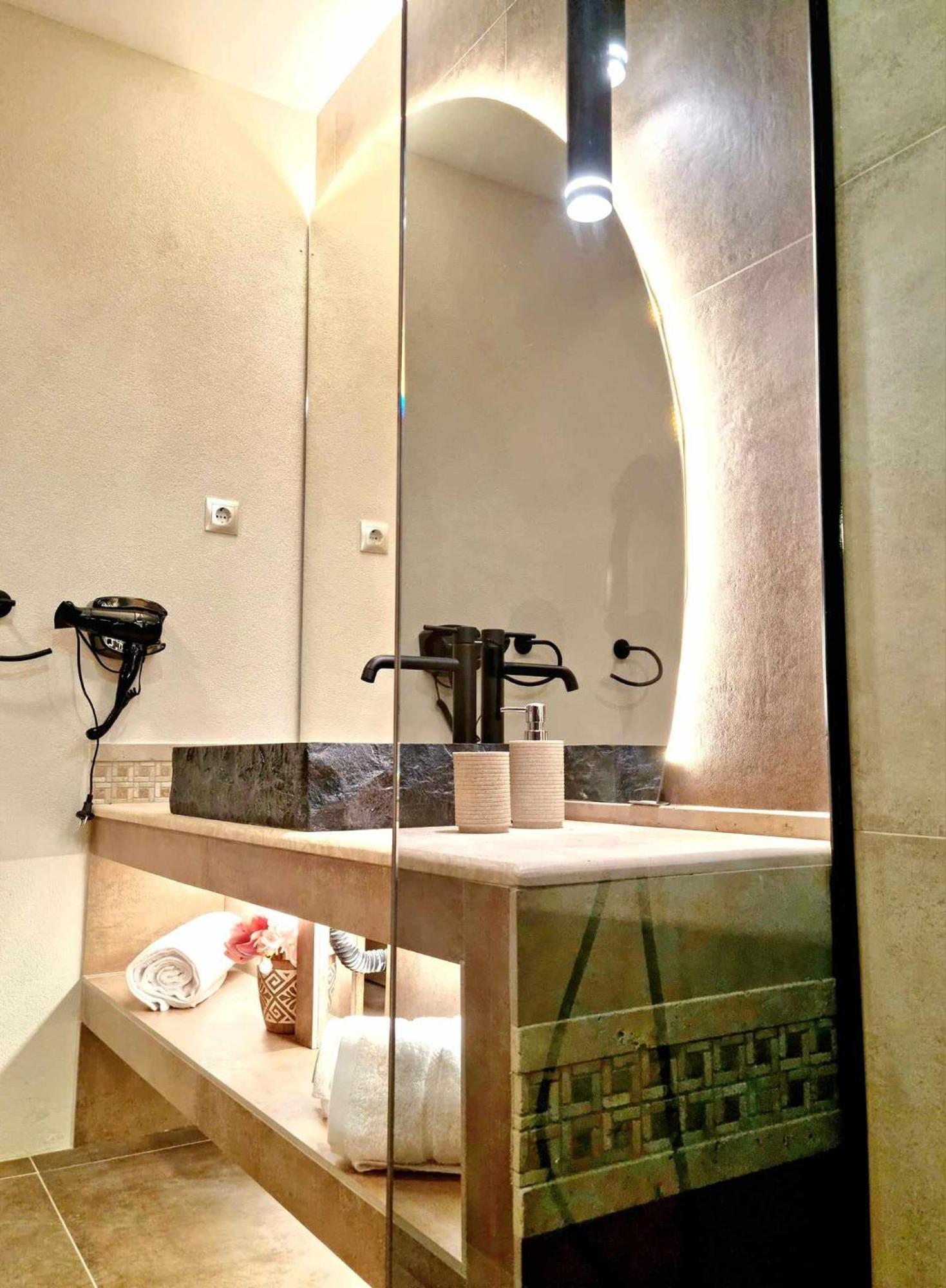 Golden City Center Suites Rhodes City Eksteriør bilde