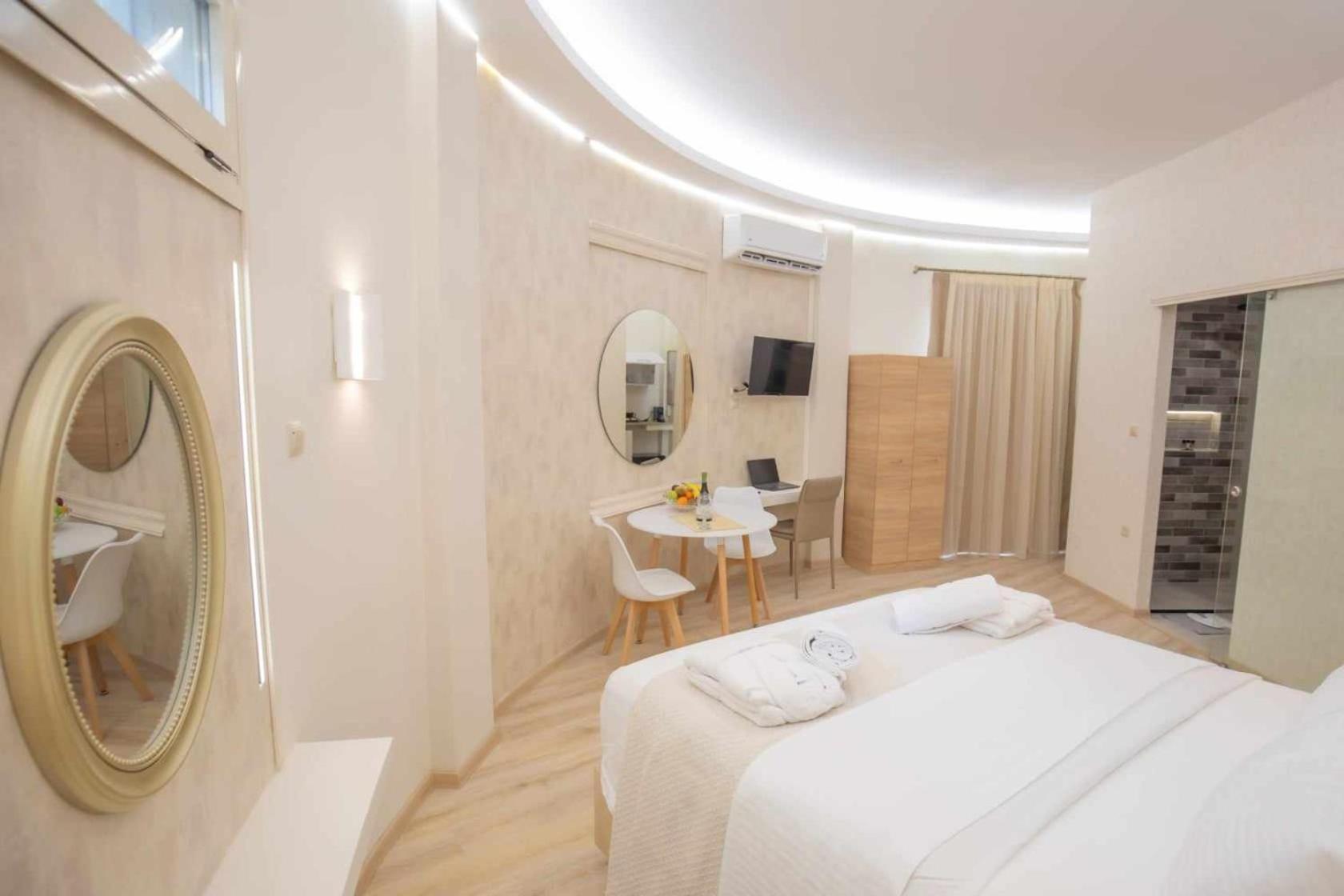 Golden City Center Suites Rhodes City Eksteriør bilde