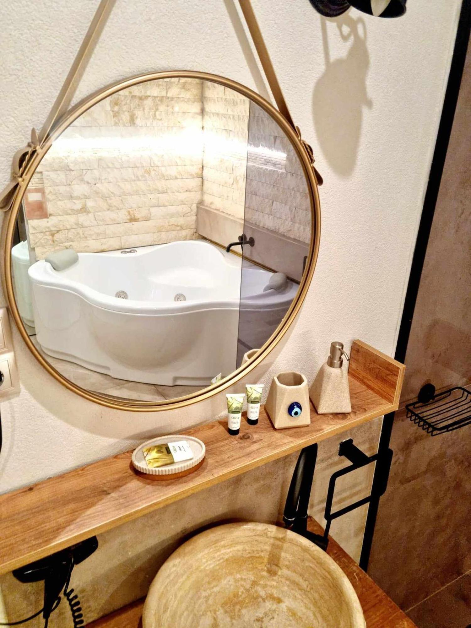 Golden City Center Suites Rhodes City Eksteriør bilde