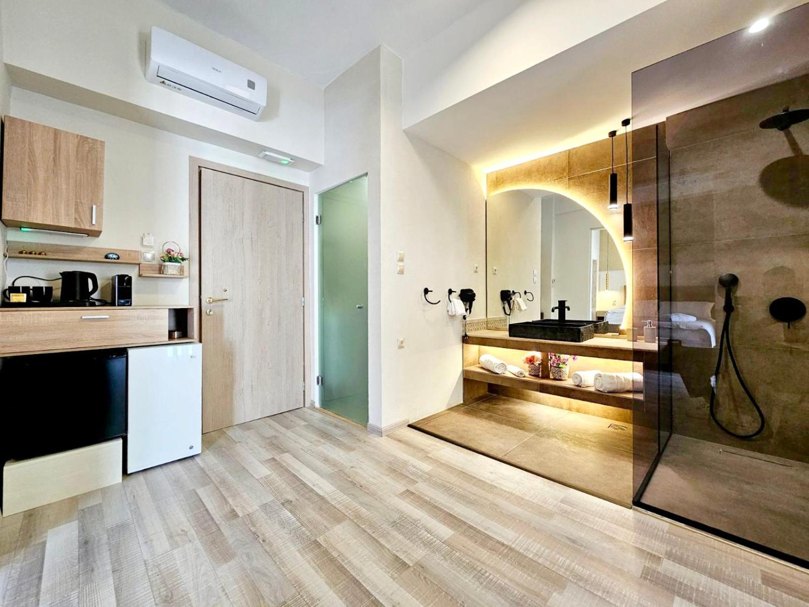 Golden City Center Suites Rhodes City Eksteriør bilde